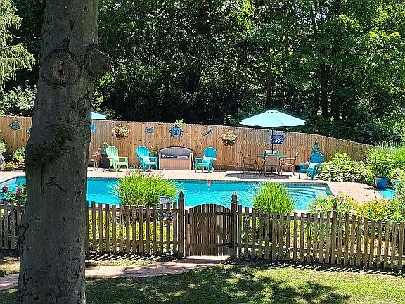 Backyard Oasis