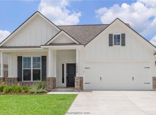 1909 Pinemont View Dr, Bryan, TX 77807