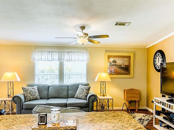 3rd image of 2100 KINGS HIGHWAY #977