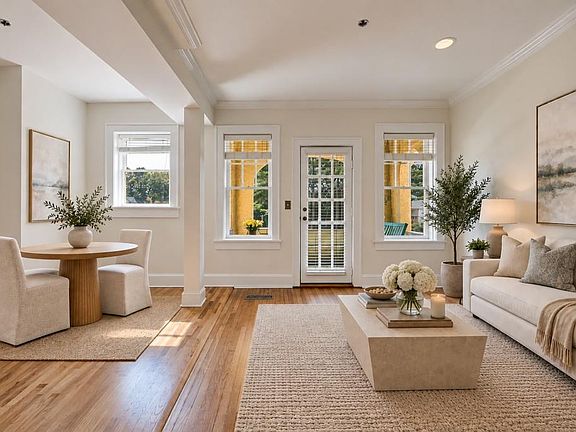 3rd image of 2855 Peachtree Rd #116
