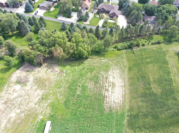 6448 Nordstrom Trl, Wentworth, SD 57075