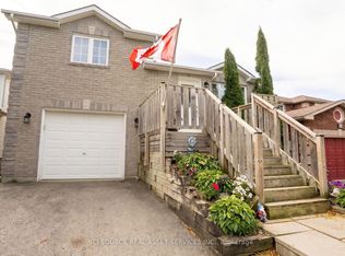 56 Hersey Cres, Barrie, ON L4N 8R2