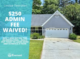 1424 Snow Hill Dr, Lawrenceville, GA 30045