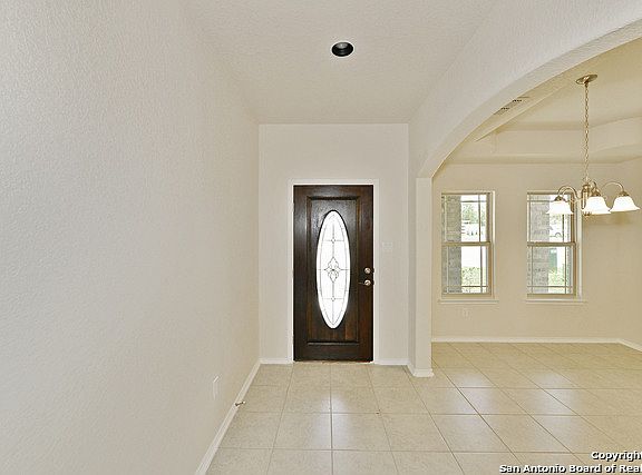 3rd image of 6307 Lowrie Block