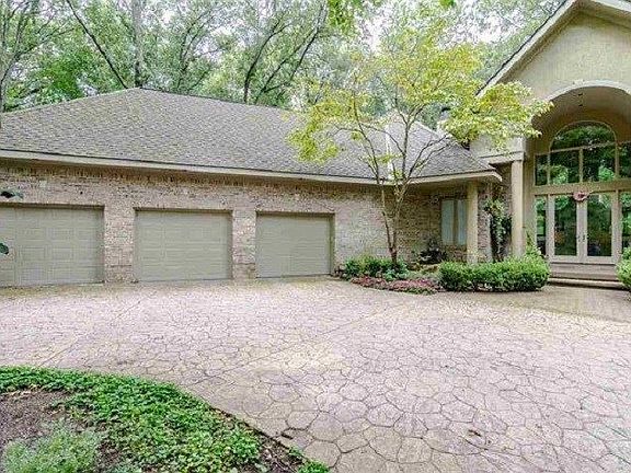2nd image of 12148 Indian Oak Dr