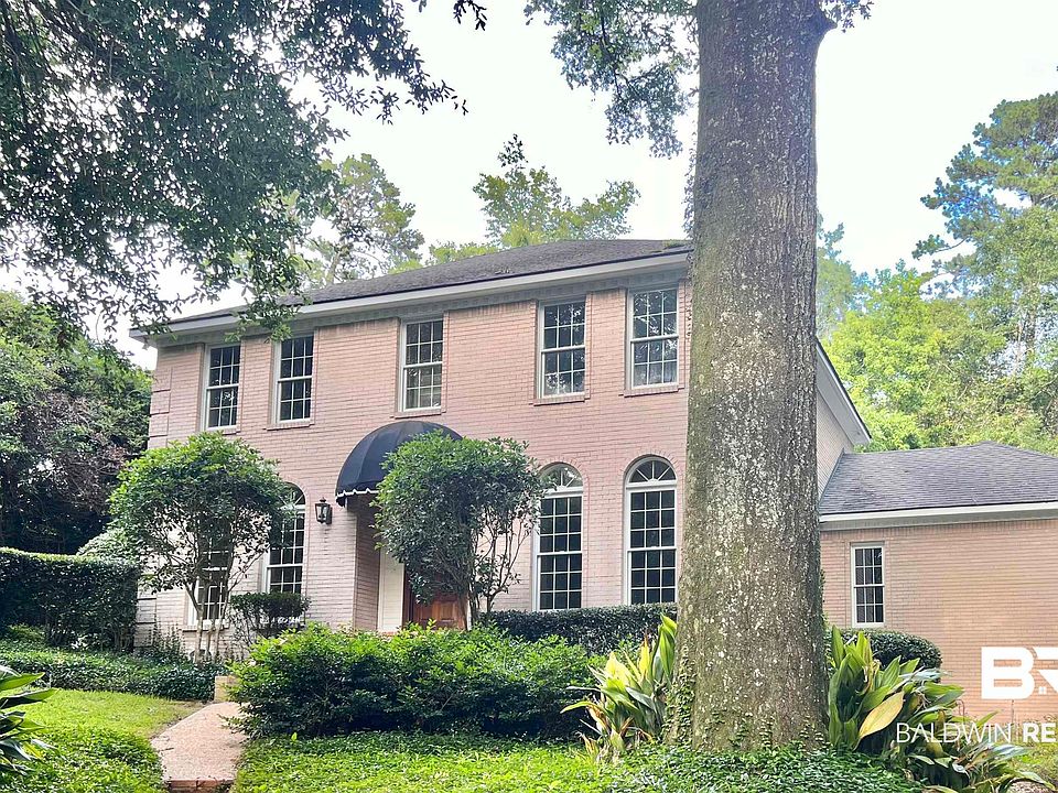 1st image of 679 Colonial Dr