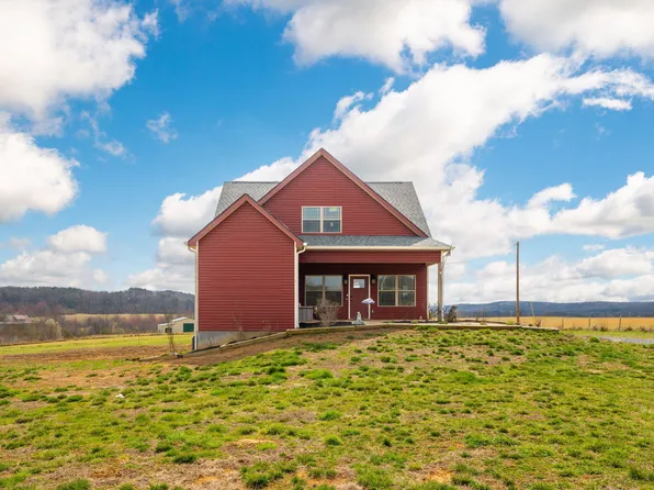 1850 Lewis Chapel Rd, Graysville, TN 37338