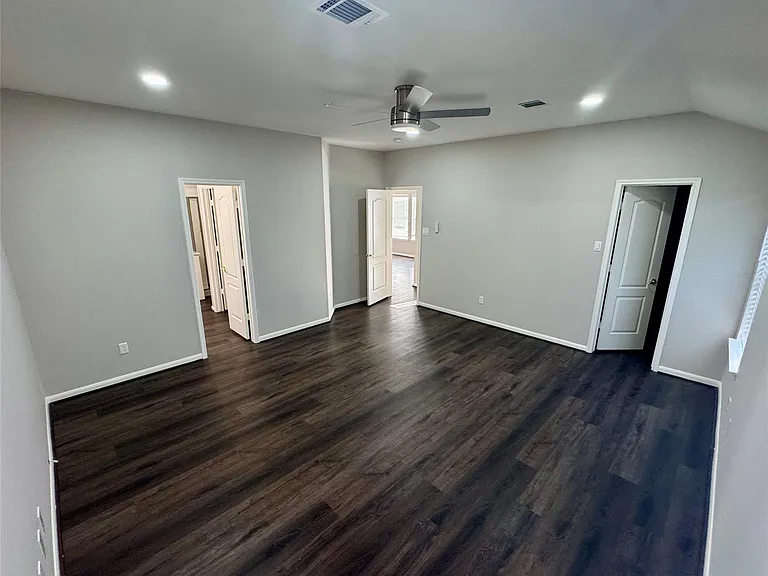 9530 Flying Eagle Ct — Photo 13