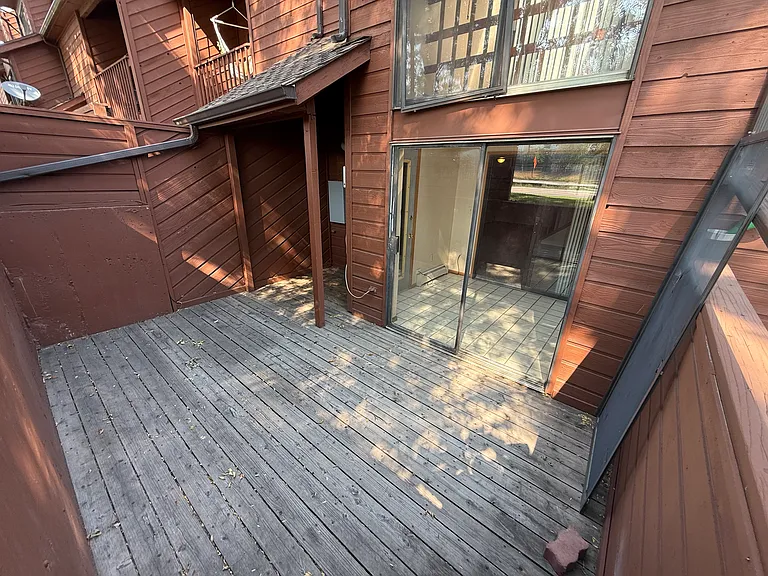 3131 Bell Dr — Photo 17