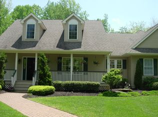 8 Cliff Ct, Sewell, NJ 08080