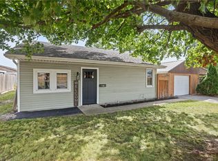 730 N Camfield St, Sullivan, IL 61951