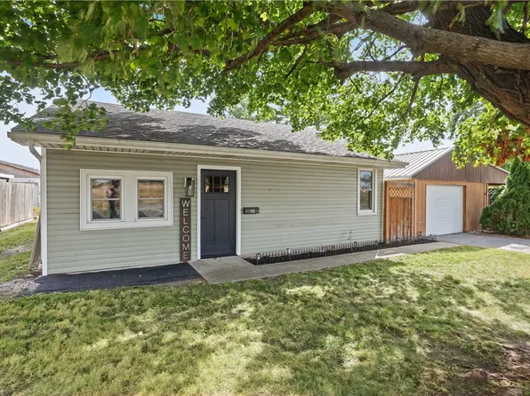 730 N Camfield St, Sullivan, IL 61951