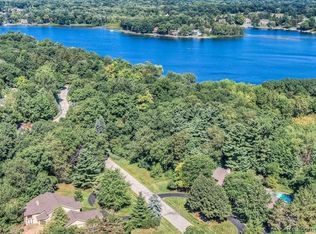 4419 Cranbrook Trl, Orchard Lake Village, MI