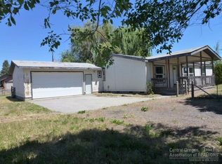 519 9th St, Metolius, OR 97741