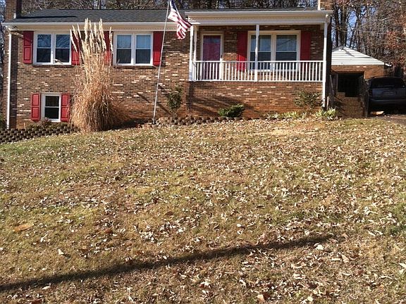 3rd image of 166 Deborah Dr