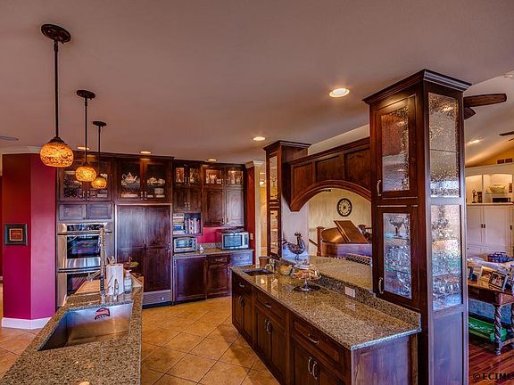 5th image of 10922 Waterford Ln