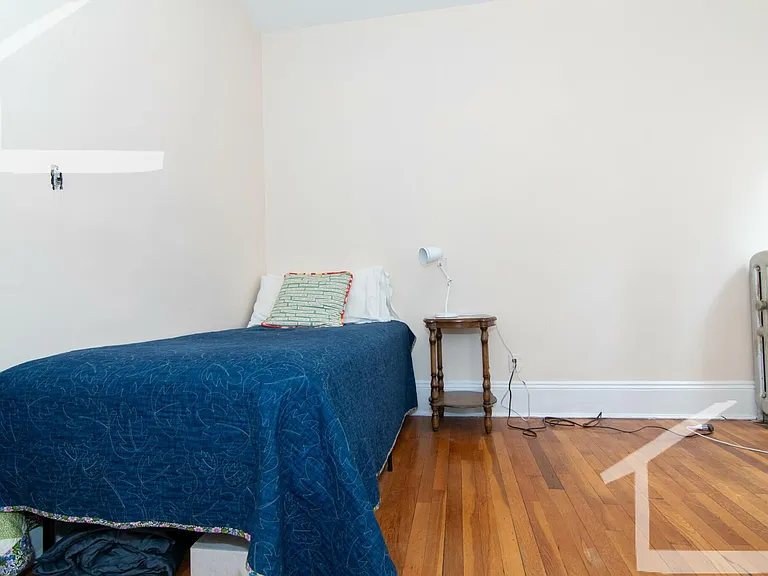 16 Fuller St #1 — Photo 15