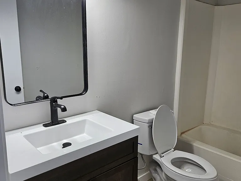 453 Cobblestone Ave NE — Photo 7