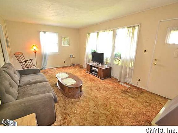 5th image of 112 Green St