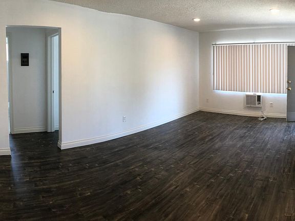 5th image of 3043 Hollister Ave APT 6