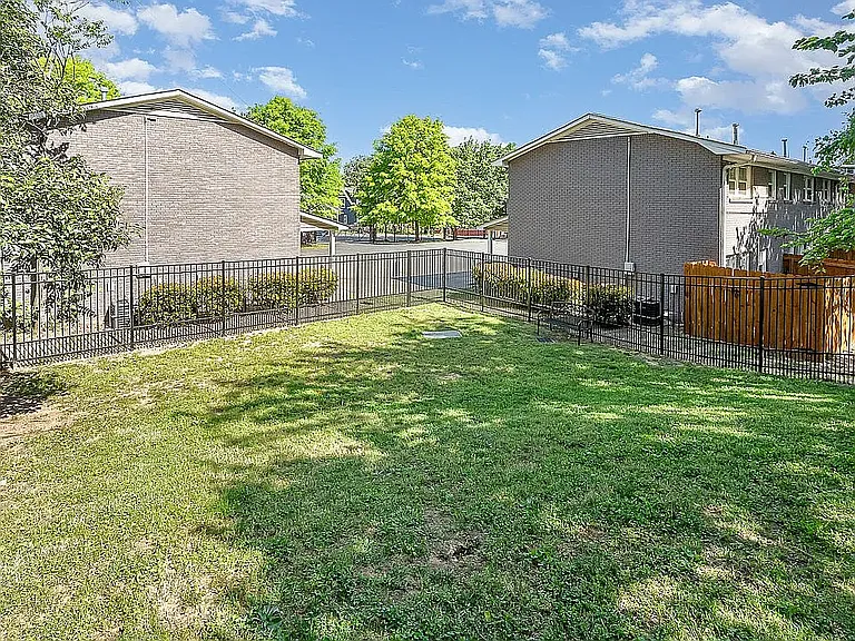 1516 Seigle Ave #2 — Photo 12