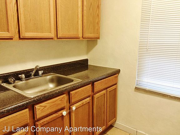 5th image of 305 N Negley Ave #11295582
