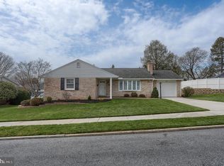 408 Berryhill Rd, Harrisburg, PA 17109