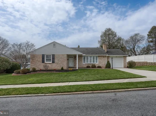 408 Berryhill Rd, Harrisburg, PA 17109