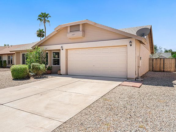 5th image of 1001 W Sequoia Dr