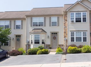 209 Knollwood Rd, Millersville, PA 17551