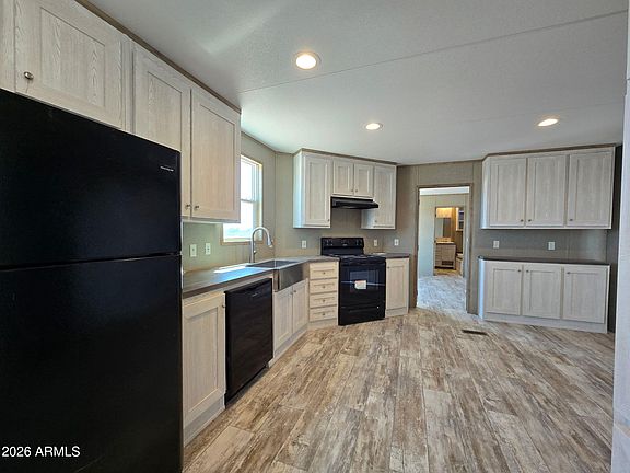 4th image of 41478 W MCLELLAN Road
