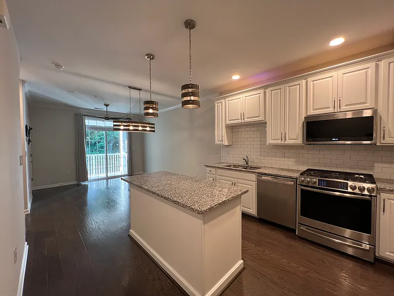 23235 Milltown Knoll Sq #110 — Photo 9