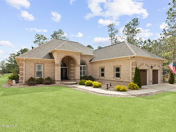 2nd image of 1241 St Simons Drive SE