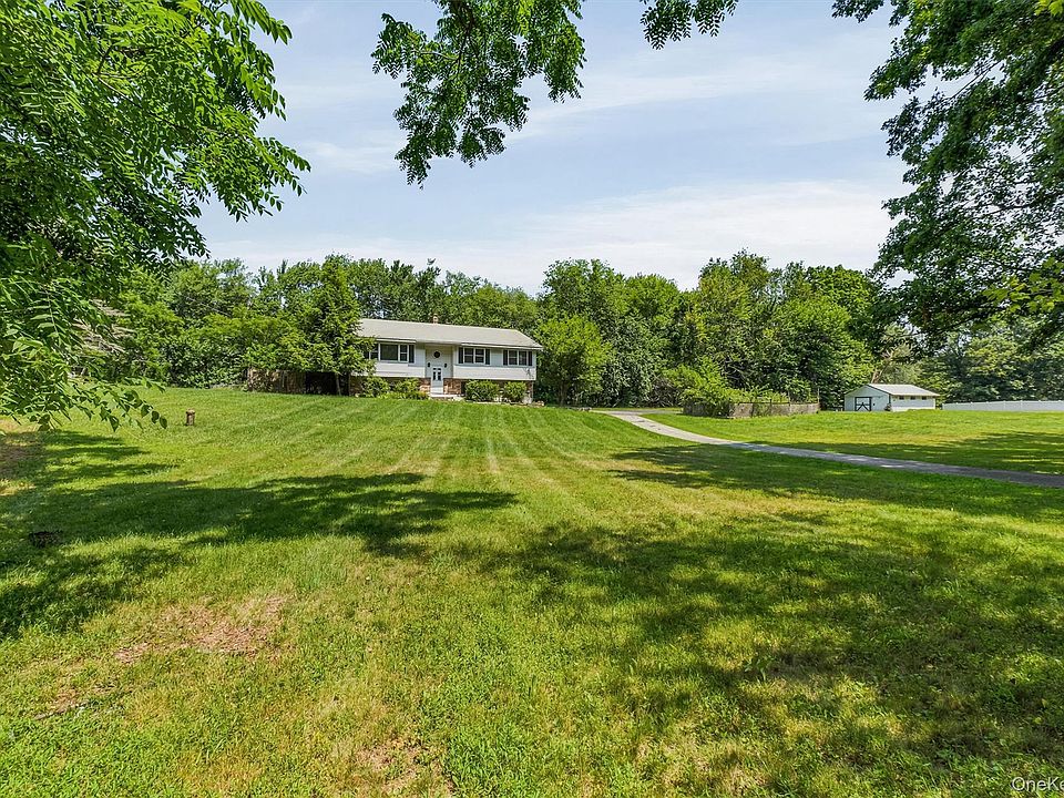 1st image of 255 Woodcock Mountain Road