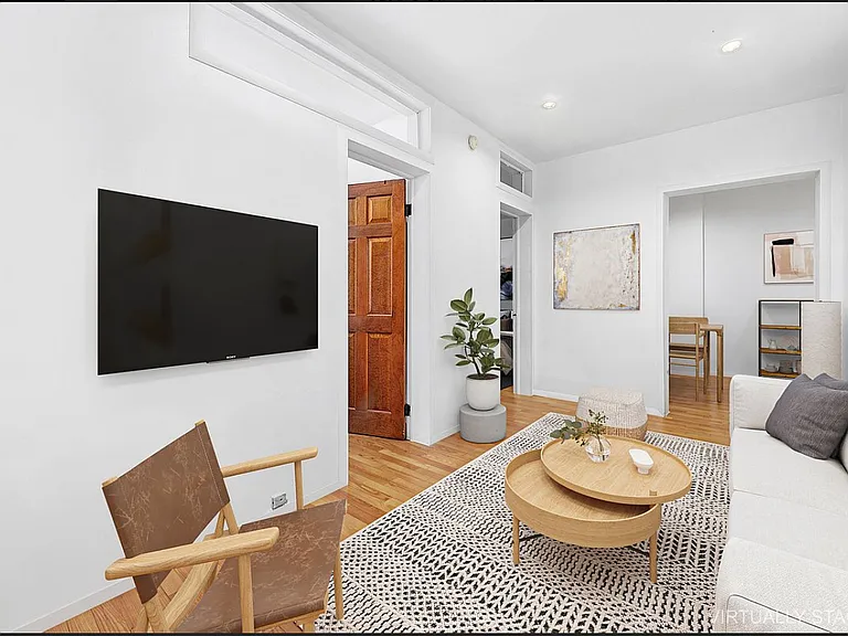85 W 104th St #2-C — Photo 1