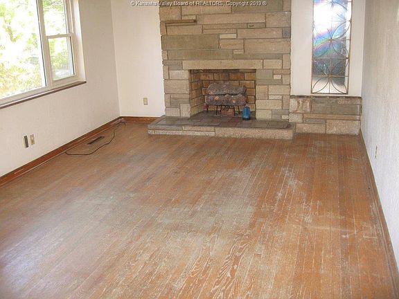 2nd image of 514 Rosemont Ave