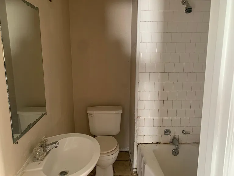 34 W 26th St — Photo 8