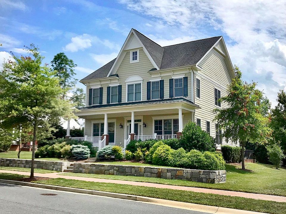 1st image of 125 Bullard Cir
