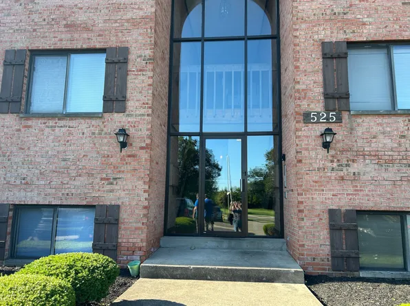 525 W Point Pleasant Cir APT 43, Fairfield, OH 45014