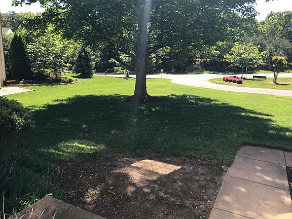 outside view from entrance (Left side)