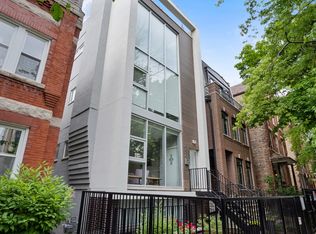 2226 W Lyndale St #1, Chicago, IL 60647
