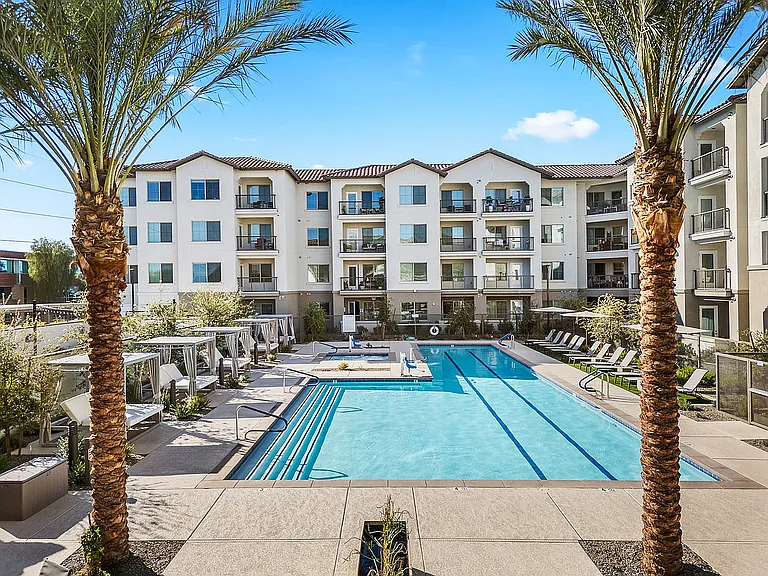 Overture North Scottsdale - 55+ Active Adult Apartment Homes — Photo 38