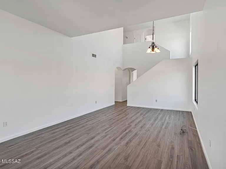 4830 S Vallecano Dr — Photo 5