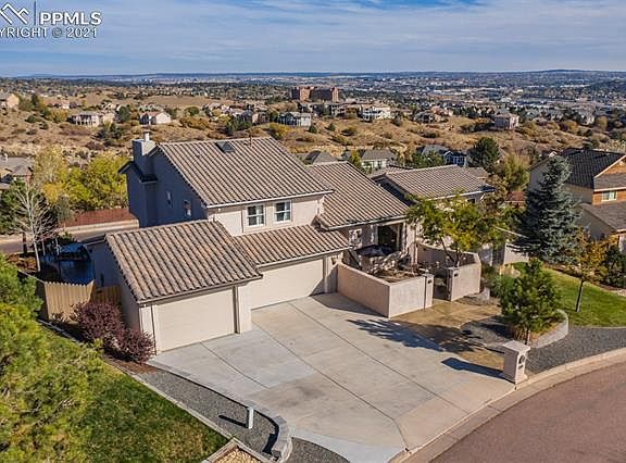 2nd image of 310 Sunbird Cliffs Ln