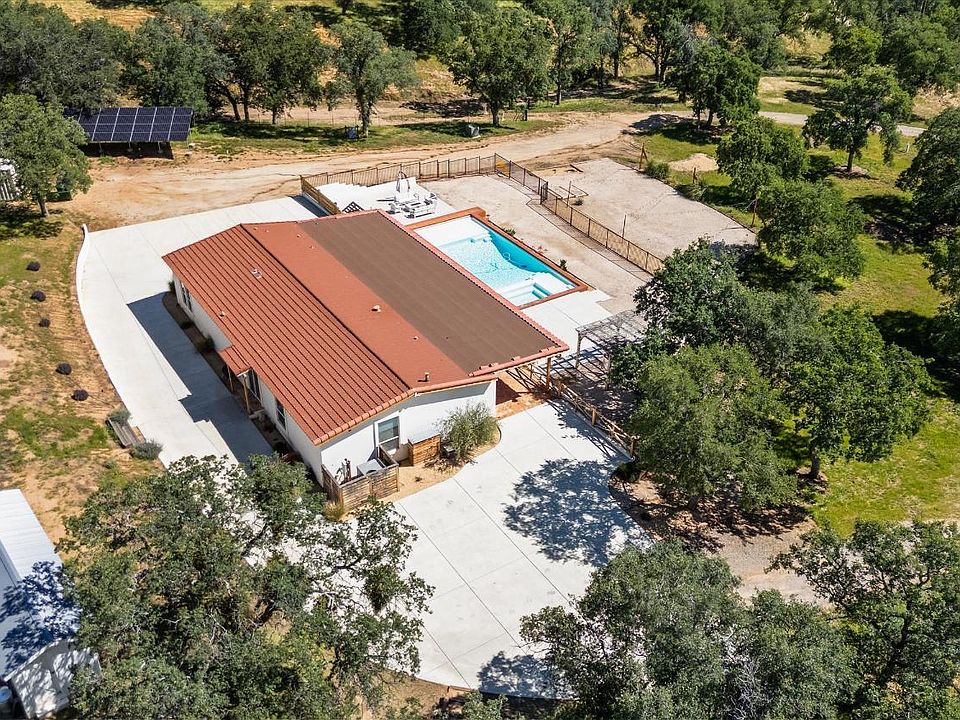 1st image of 29477 Cassie Ct