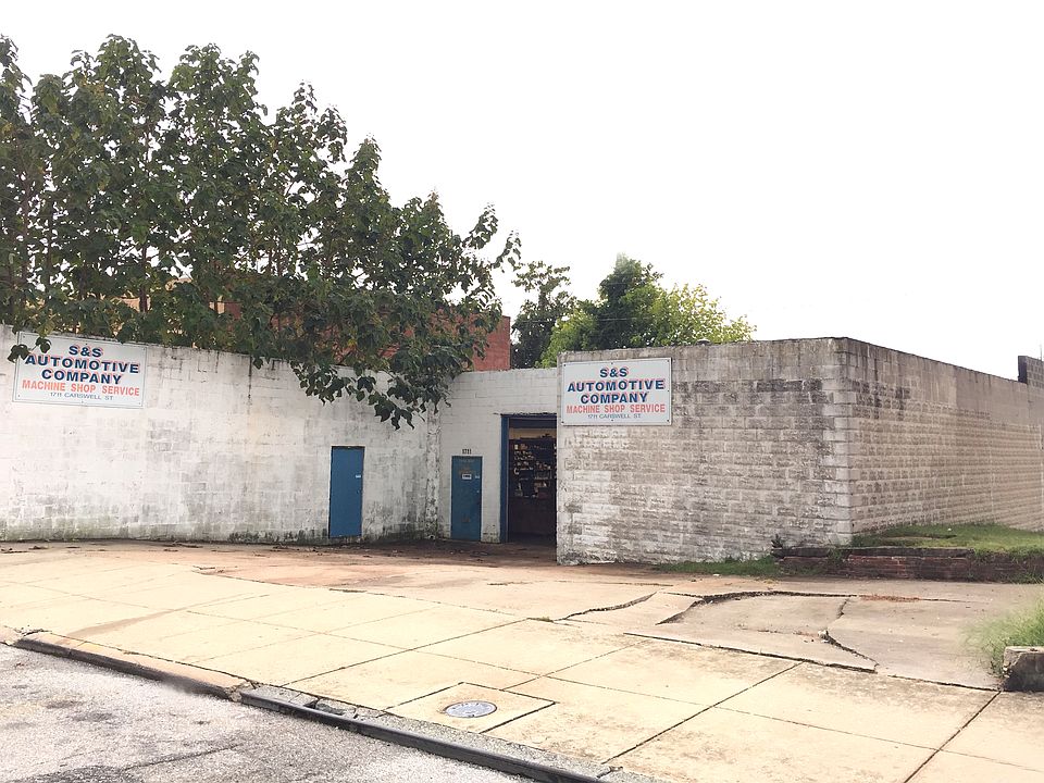 1st image of 1711 Carswell St