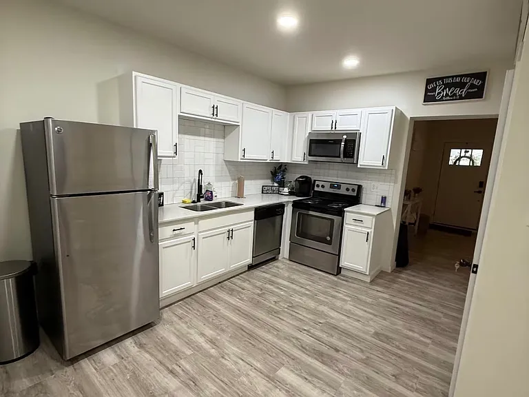 4613 Virginia Ln — Photo 4