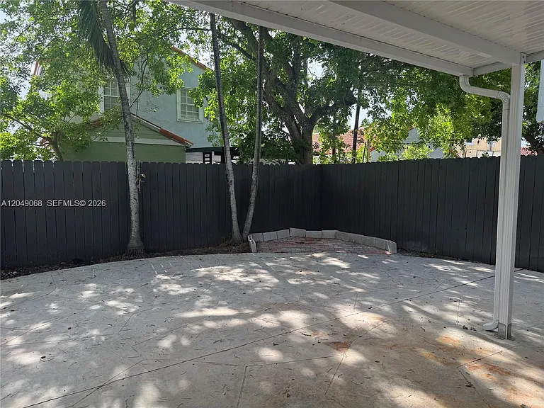 15054 SW 127th Pl #0 — Photo 34