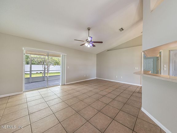 3rd image of 37 ROCKEFELLER Drive