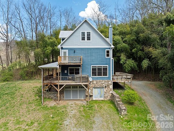 3rd image of 22 Pear Tree Ln